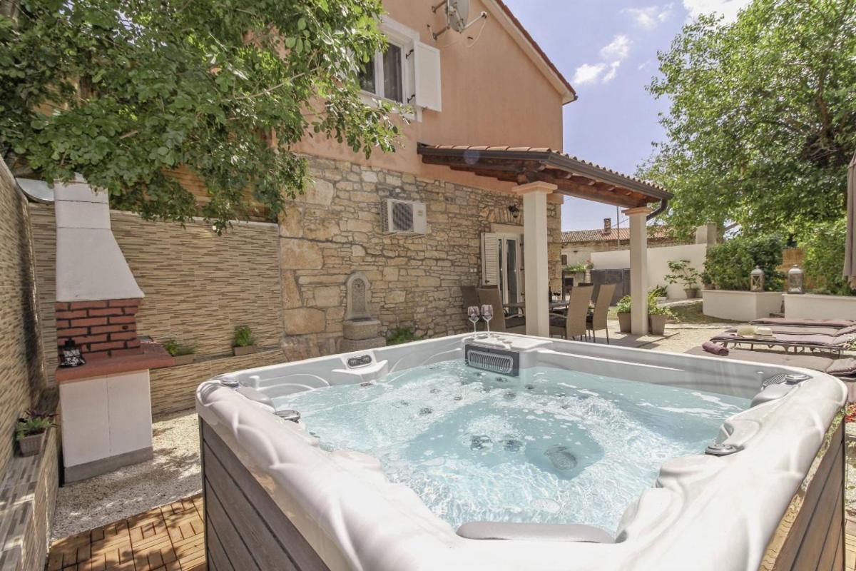 Villa Tiffany in Grabri  Barban Exterior foto